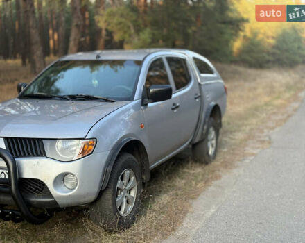Мицубиси Л 200 2008 в Балаклее на Automoto.ua Серый Мицубиси Л 200, объемом двигателя 2.48 л и пробегом 270 тыс. км за 9800 $, фото 2 на Automoto.ua