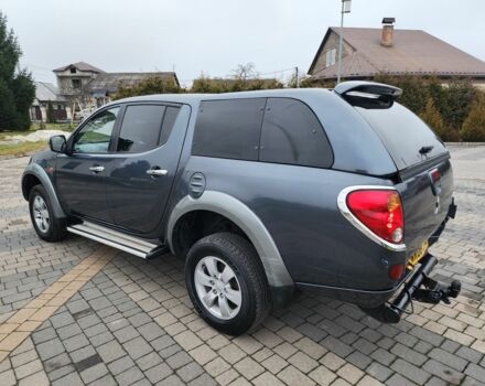 Сірий Міцубісі Л 200, об'ємом двигуна 2.5 л та пробігом 141 тис. км за 8153 $, фото 8 на Automoto.ua