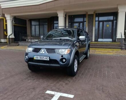 Сірий Міцубісі Л 200, об'ємом двигуна 2.5 л та пробігом 300 тис. км за 12300 $, фото 20 на Automoto.ua