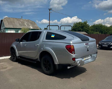 Мицубиси Л 200 2008 в Киеве на Automoto.ua Серый Мицубиси Л 200, объемом двигателя 2.4 л и пробегом 310 тыс. км за 11900 $, фото 16 на Automoto.ua