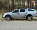 Мицубиси Л 200 2008 в Балаклее на Automoto.ua Серый Мицубиси Л 200, объемом двигателя 2.48 л и пробегом 270 тыс. км за 9800 $, фото 4 на Automoto.ua