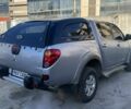 Серый Мицубиси Л 200, объемом двигателя 2.5 л и пробегом 230 тыс. км за 9700 $, фото 5 на Automoto.ua