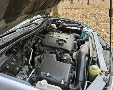 Сірий Міцубісі Л 200, об'ємом двигуна 2.5 л та пробігом 240 тис. км за 5918 $, фото 6 на Automoto.ua