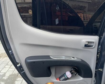 Сірий Міцубісі Л 200, об'ємом двигуна 2.5 л та пробігом 376 тис. км за 12400 $, фото 23 на Automoto.ua