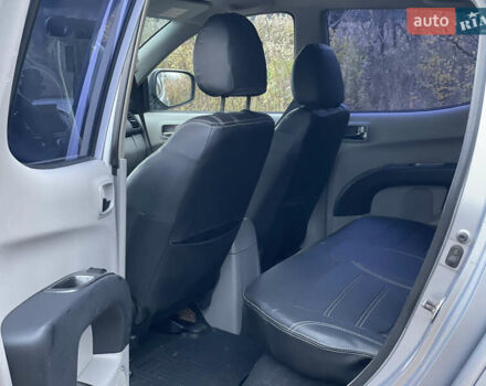 Міцубісі Л 200 2008 у Житомирі на Automoto.ua Сірий Міцубісі Л 200, об'ємом двигуна 2.48 л та пробігом 316 тис. км за 13000 $, фото 12 на Automoto.ua