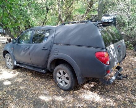 Міцубісі Л 200 2009 у Дніпро (Дніпропетровську) на Automoto.ua Сірий Міцубісі Л 200, об'ємом двигуна 2.5 л та пробігом 270 тис. км за 7500 $, фото 2 на Automoto.ua