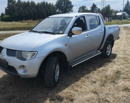 Сірий Міцубісі Л 200, об'ємом двигуна 2.5 л та пробігом 300 тис. км за 5242 $, фото 4 на Automoto.ua