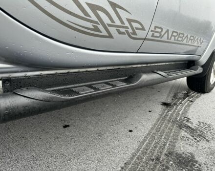 Серый Мицубиси Л 200, объемом двигателя 2.5 л и пробегом 155 тыс. км за 7888 $, фото 6 на Automoto.ua