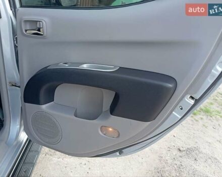 Сірий Міцубісі Л 200, об'ємом двигуна 2.48 л та пробігом 124 тис. км за 14200 $, фото 26 на Automoto.ua