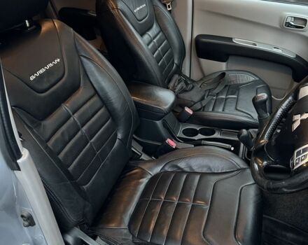 Серый Мицубиси Л 200, объемом двигателя 2.5 л и пробегом 155 тыс. км за 7888 $, фото 15 на Automoto.ua