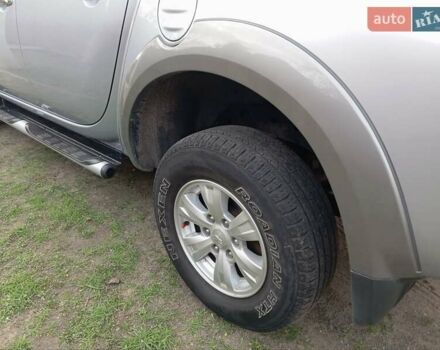 Сірий Міцубісі Л 200, об'ємом двигуна 2.48 л та пробігом 124 тис. км за 14200 $, фото 8 на Automoto.ua