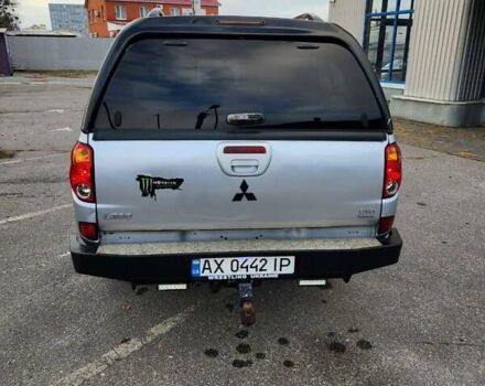 Сірий Міцубісі Л 200, об'ємом двигуна 2.48 л та пробігом 260 тис. км за 13000 $, фото 2 на Automoto.ua