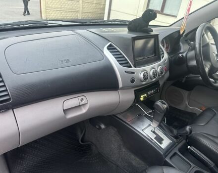 Сірий Міцубісі Л 200, об'ємом двигуна 2.5 л та пробігом 125 тис. км за 7250 $, фото 17 на Automoto.ua