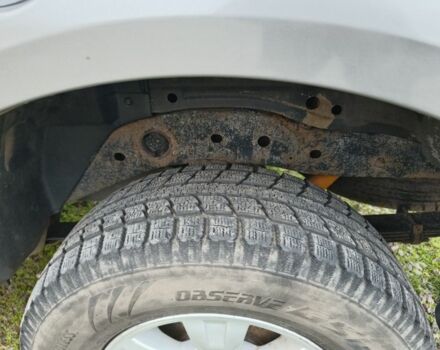 Серый Мицубиси Л 200, объемом двигателя 2.5 л и пробегом 251 тыс. км за 15500 $, фото 11 на Automoto.ua