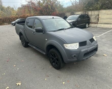 Сірий Міцубісі Л 200, об'ємом двигуна 2.5 л та пробігом 125 тис. км за 7250 $, фото 3 на Automoto.ua