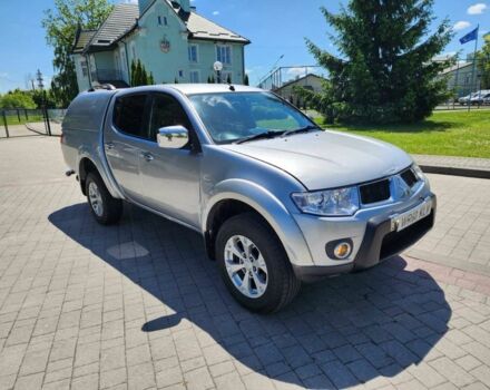 Сірий Міцубісі Л 200, об'ємом двигуна 2.5 л та пробігом 132 тис. км за 7973 $, фото 2 на Automoto.ua