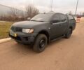 Сірий Міцубісі Л 200, об'ємом двигуна 2.5 л та пробігом 150 тис. км за 7500 $, фото 5 на Automoto.ua