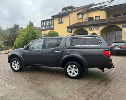 Серый Мицубиси Л 200, объемом двигателя 2.5 л и пробегом 230 тыс. км за 5000 $, фото 4 на Automoto.ua