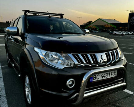 Серый Мицубиси Л 200, объемом двигателя 2.44 л и пробегом 160 тыс. км за 26000 $, фото 19 на Automoto.ua