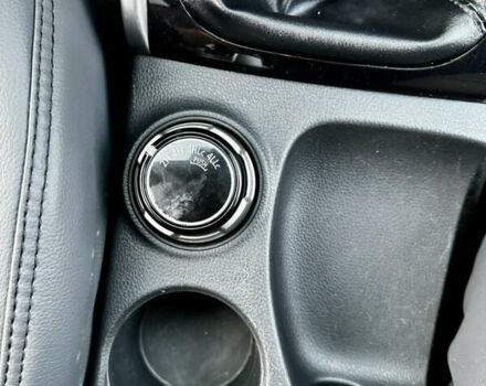 Серый Мицубиси Л 200, объемом двигателя 2.44 л и пробегом 160 тыс. км за 26000 $, фото 6 на Automoto.ua