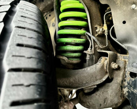 Серый Мицубиси Л 200, объемом двигателя 2.44 л и пробегом 160 тыс. км за 26000 $, фото 5 на Automoto.ua