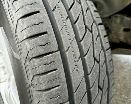 Серый Мицубиси Л 200, объемом двигателя 2.44 л и пробегом 160 тыс. км за 26000 $, фото 4 на Automoto.ua