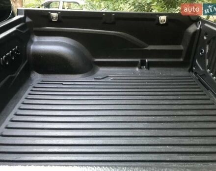 Серый Мицубиси Л 200, объемом двигателя 2.44 л и пробегом 149 тыс. км за 25000 $, фото 6 на Automoto.ua