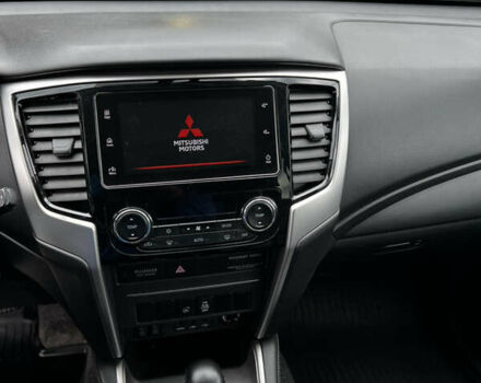 Сірий Міцубісі Л 200, об'ємом двигуна 2.44 л та пробігом 157 тис. км за 30300 $, фото 13 на Automoto.ua