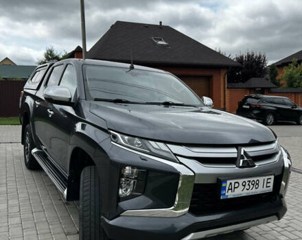 Сірий Міцубісі Л 200, об'ємом двигуна 2.44 л та пробігом 157 тис. км за 30300 $, фото 1 на Automoto.ua