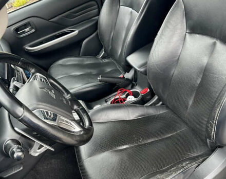 Сірий Міцубісі Л 200, об'ємом двигуна 2.44 л та пробігом 157 тис. км за 30300 $, фото 17 на Automoto.ua