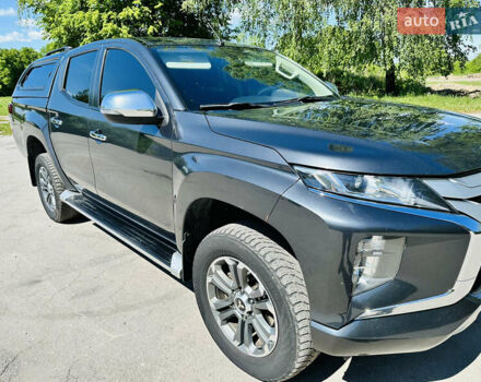 Сірий Міцубісі Л 200, об'ємом двигуна 2.44 л та пробігом 160 тис. км за 26800 $, фото 11 на Automoto.ua