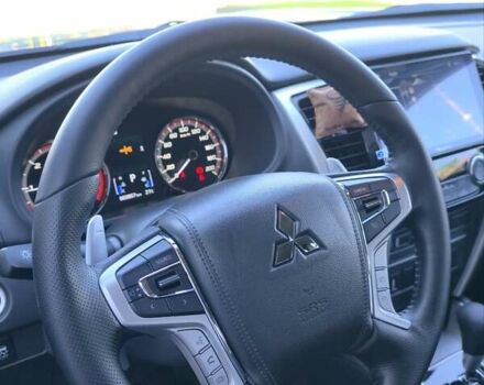 Серый Мицубиси Л 200, объемом двигателя 2.44 л и пробегом 4 тыс. км за 44400 $, фото 19 на Automoto.ua