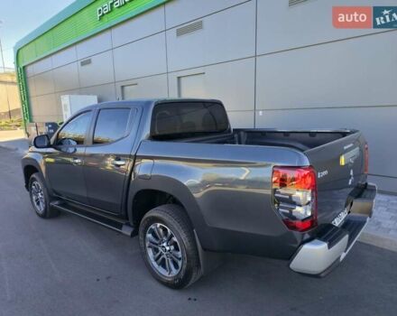 Серый Мицубиси Л 200, объемом двигателя 2.44 л и пробегом 4 тыс. км за 44400 $, фото 11 на Automoto.ua