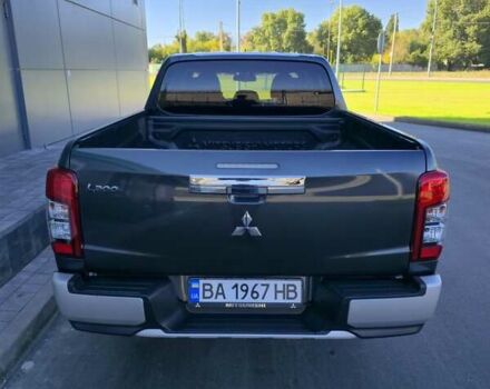 Серый Мицубиси Л 200, объемом двигателя 2.44 л и пробегом 4 тыс. км за 44400 $, фото 10 на Automoto.ua