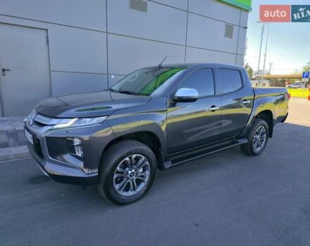 Серый Мицубиси Л 200, объемом двигателя 2.44 л и пробегом 4 тыс. км за 44400 $, фото 15 на Automoto.ua