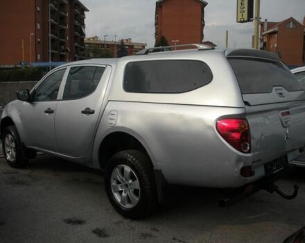 Серый Мицубиси Л 200, объемом двигателя 0 л и пробегом 189 тыс. км за 3400 $, фото 2 на Automoto.ua