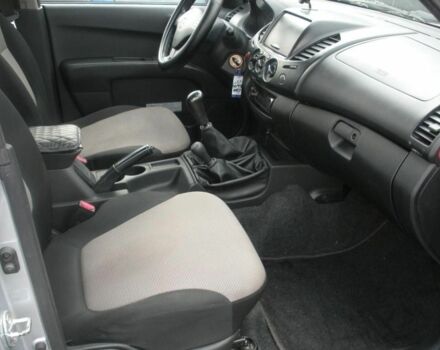 Серый Мицубиси Л 200, объемом двигателя 0 л и пробегом 189 тыс. км за 3400 $, фото 4 на Automoto.ua