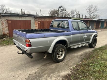 Сірий Міцубісі Л 200, об'ємом двигуна 2.5 л та пробігом 199 тис. км за 2500 $, фото 1 на Automoto.ua