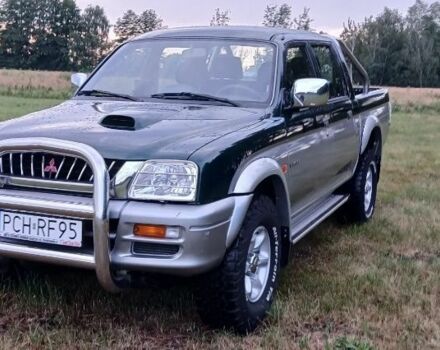 Сірий Міцубісі Л 200, об'ємом двигуна 2.5 л та пробігом 219 тис. км за 2600 $, фото 1 на Automoto.ua