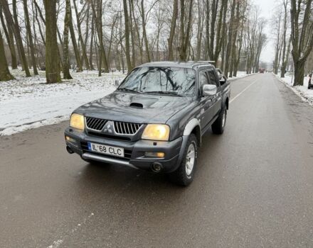 Сірий Міцубісі Л 200, об'ємом двигуна 2.5 л та пробігом 280 тис. км за 6221 $, фото 1 на Automoto.ua