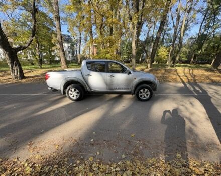 Сірий Міцубісі Л 200, об'ємом двигуна 2.5 л та пробігом 160 тис. км за 7172 $, фото 1 на Automoto.ua