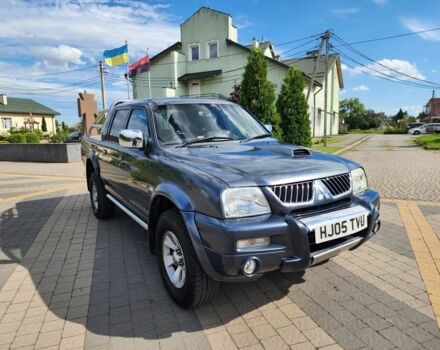 Сірий Міцубісі Л 200, об'ємом двигуна 2.5 л та пробігом 130 тис. км за 7522 $, фото 1 на Automoto.ua