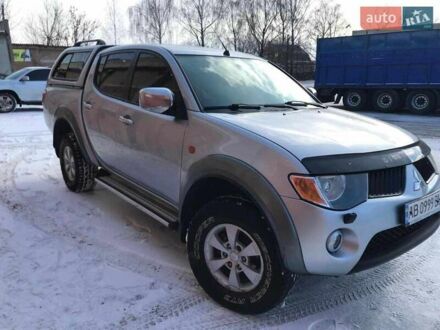 Мицубиси Л 200 2007 в Славском на Automoto.ua Серый Мицубиси Л 200, объемом двигателя 2.48 л и пробегом 265 тыс. км за 13000 $, фото 1 на Automoto.ua