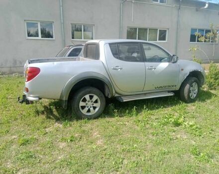 Сірий Міцубісі Л 200, об'ємом двигуна 2.5 л та пробігом 200 тис. км за 6186 $, фото 1 на Automoto.ua
