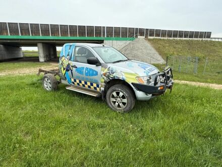 Міцубісі Л 200 2008 у Яворове на Automoto.ua Сірий Міцубісі Л 200, об'ємом двигуна 2.2 л та пробігом 125 тис. км за 3600 $, фото 1 на Automoto.ua