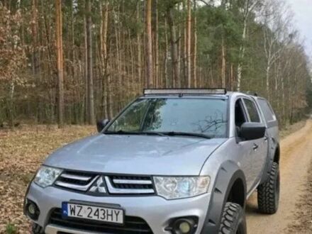 Міцубісі Л 200 2008 у Краматорске на Automoto.ua Сірий Міцубісі Л 200, об'ємом двигуна 2.5 л та пробігом 240 тис. км за 5918 $, фото 1 на Automoto.ua