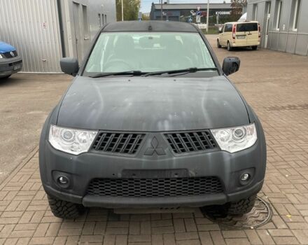 Міцубісі Л 200 2008 у Броварах на Automoto.ua Сірий Міцубісі Л 200, об'ємом двигуна 0 л та пробігом 175 тис. км за 4600 $, фото 1 на Automoto.ua