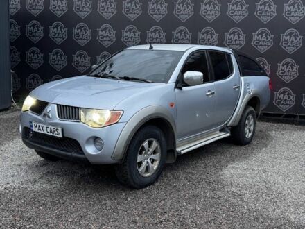 Сірий Міцубісі Л 200, об'ємом двигуна 2.5 л та пробігом 260 тис. км за 9900 $, фото 1 на Automoto.ua