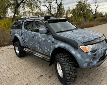 Міцубісі Л 200 2008 у Славянске на Automoto.ua Сірий Міцубісі Л 200, об'ємом двигуна 2.5 л та пробігом 222 тис. км за 16410 $, фото 1 на Automoto.ua