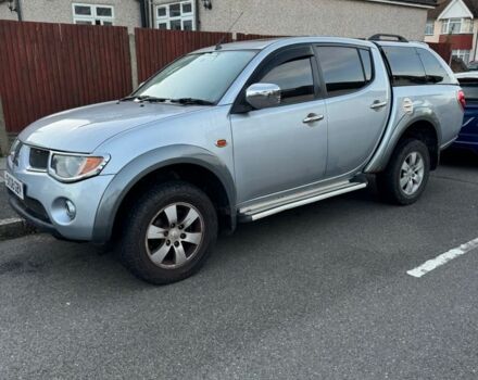 Сірий Міцубісі Л 200, об'ємом двигуна 2.5 л та пробігом 116 тис. км за 6384 $, фото 1 на Automoto.ua